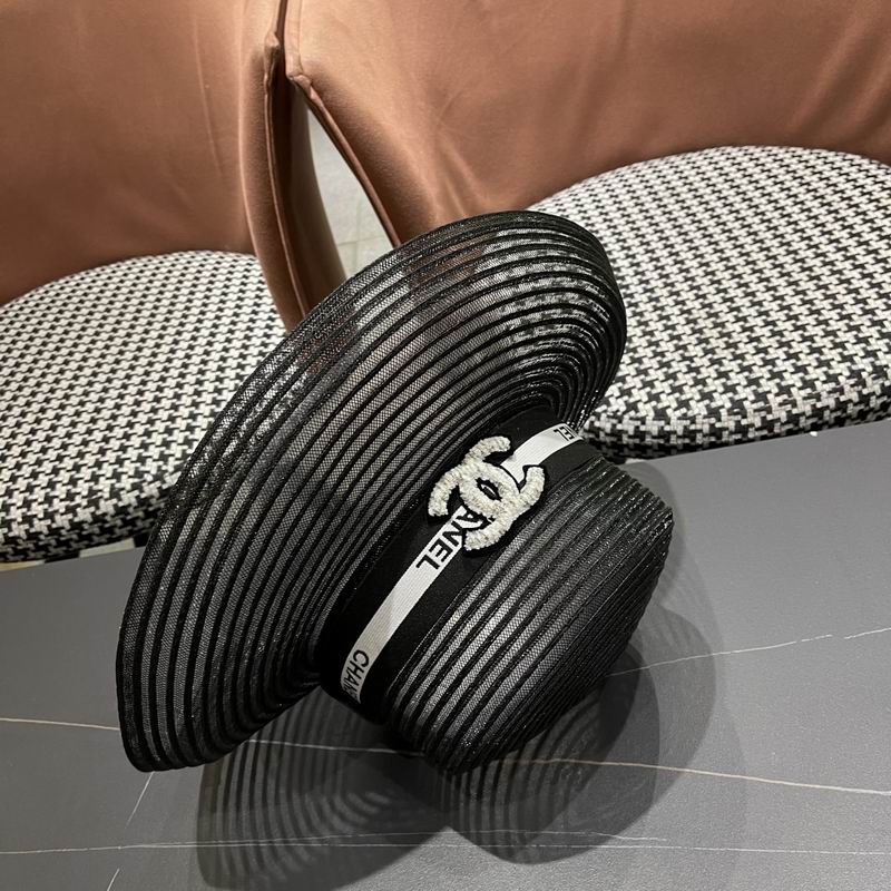 Chanel top hat (314)