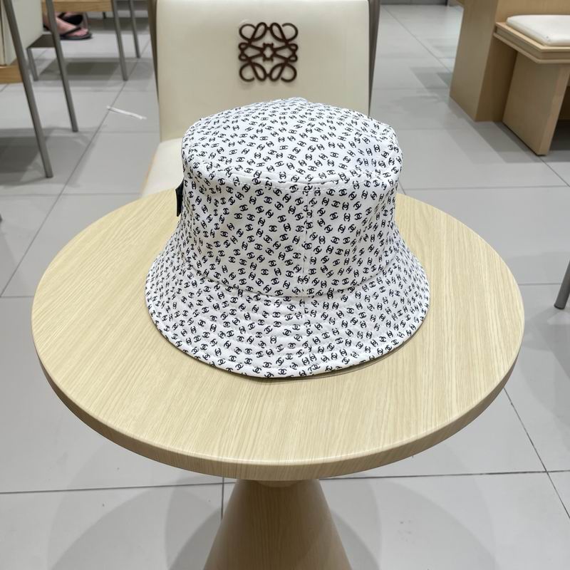 Chanel top hat (323)