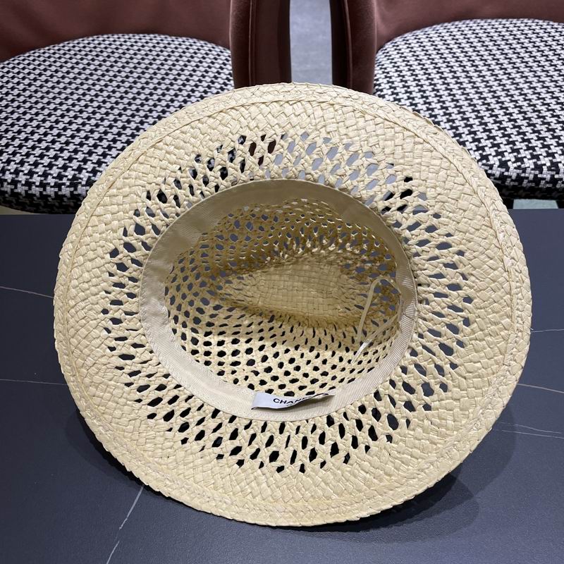 Chanel top hat (355)