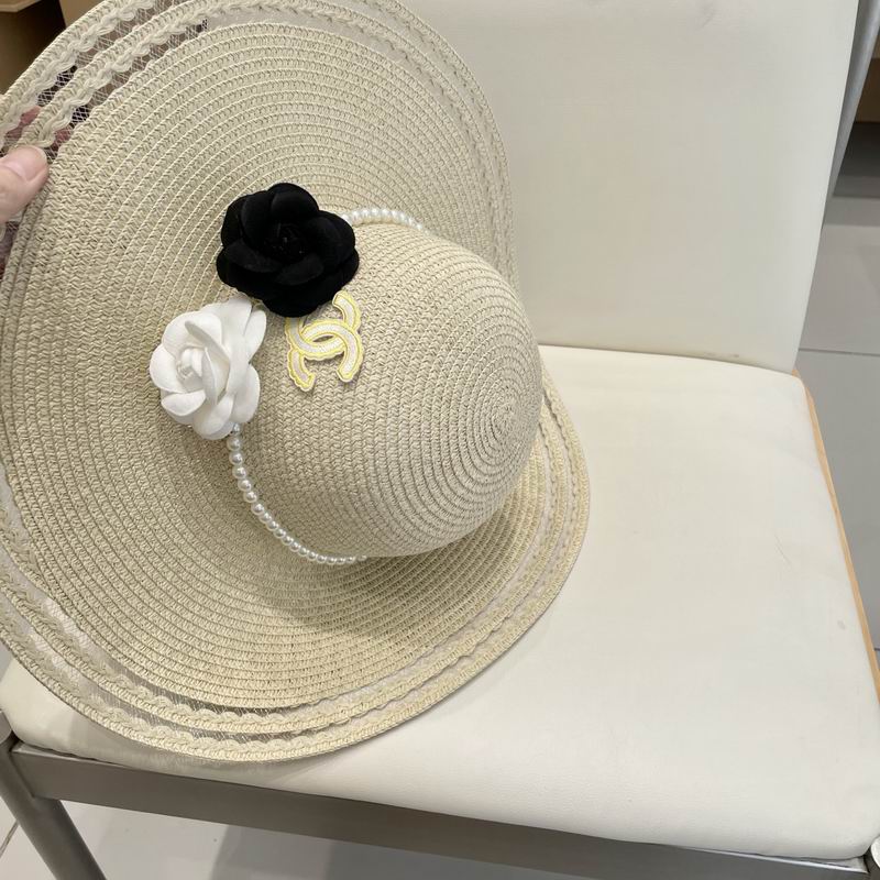 Chanel top hat (365)