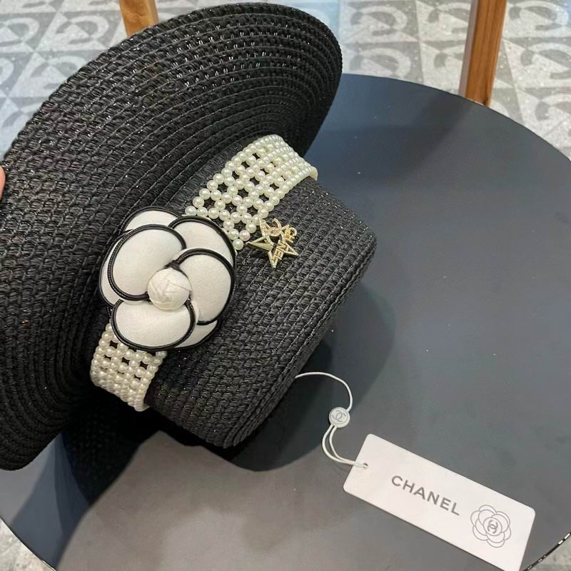 Chanel top hat (382)