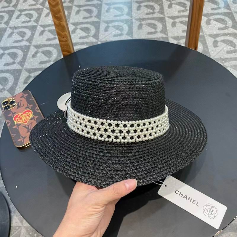 Chanel top hat (386)