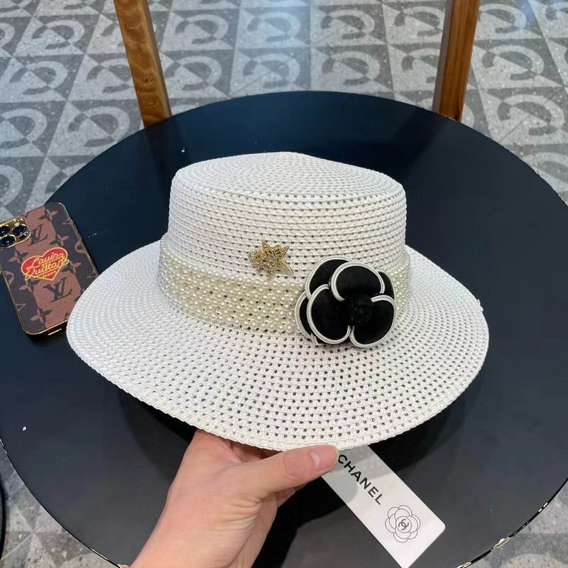 Chanel top hat (404)