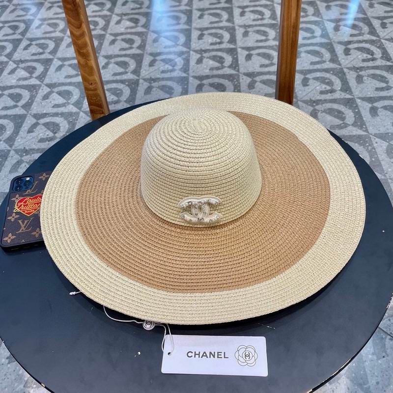 Chanel top hat (405)