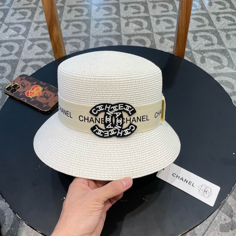 Chanel top hat (423)