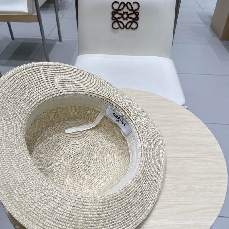 Chanel top hat (441)