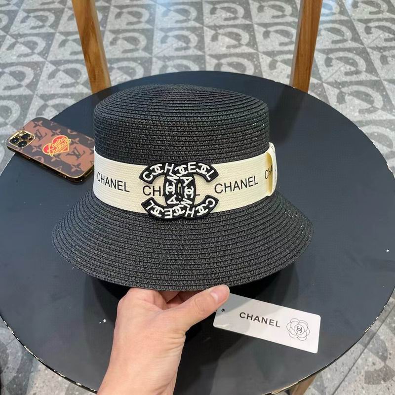 Chanel top hat (441)