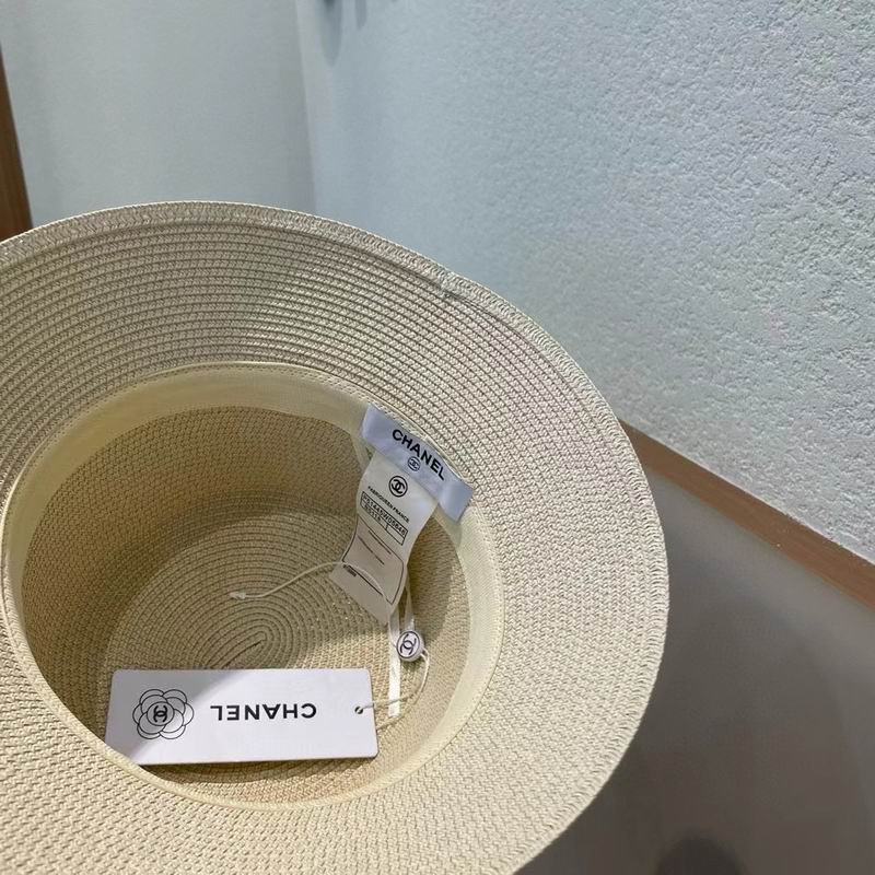 Chanel top hat (442)