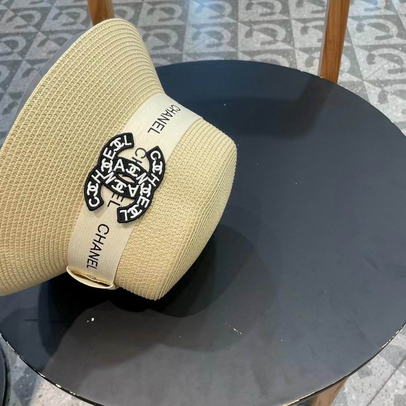 Chanel top hat (445)