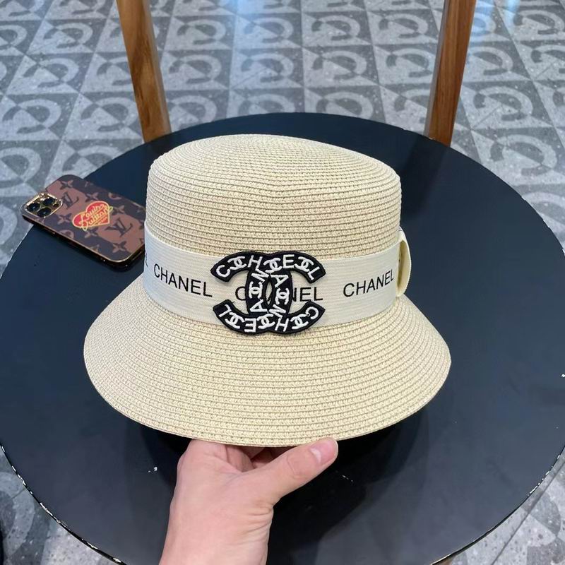 Chanel top hat (450)