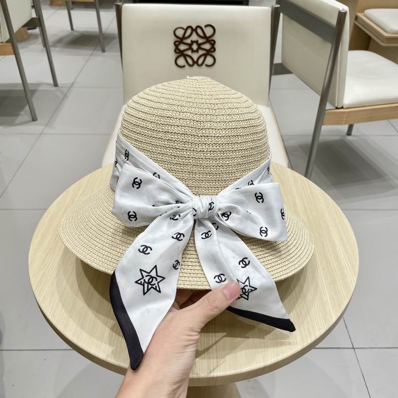 Chanel top hat (452)