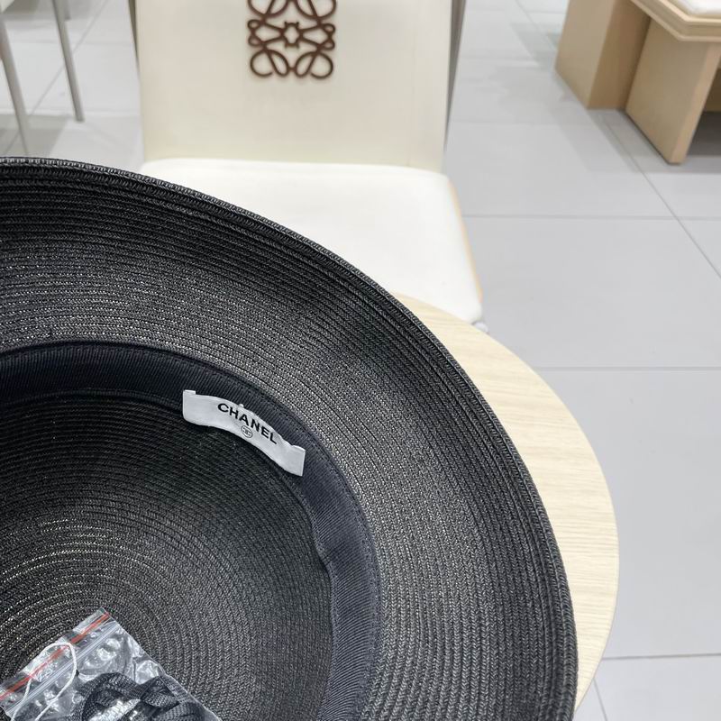 Chanel top hat (468)