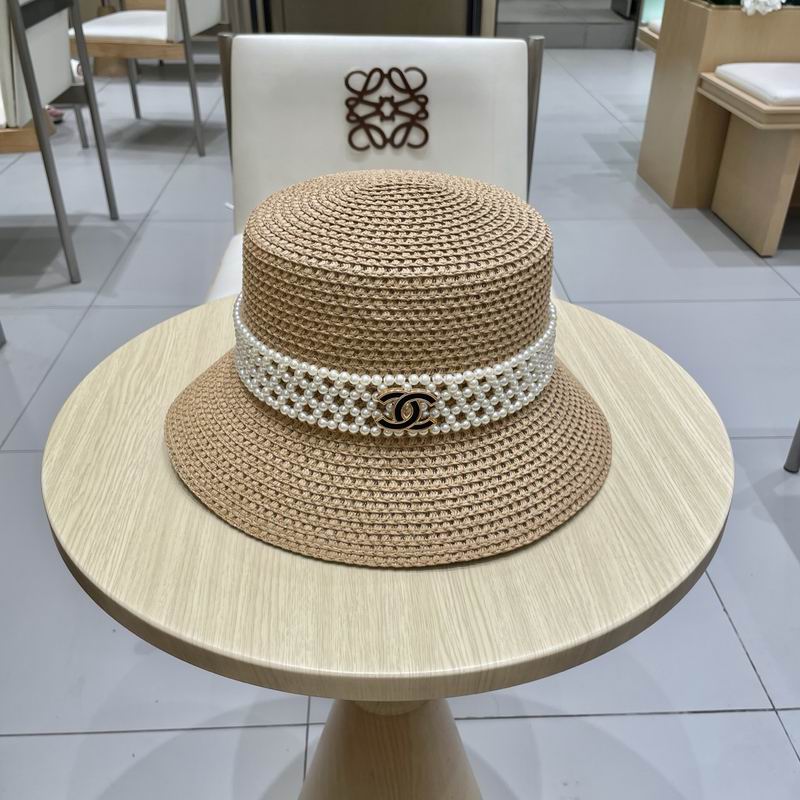 Chanel top hat (495)