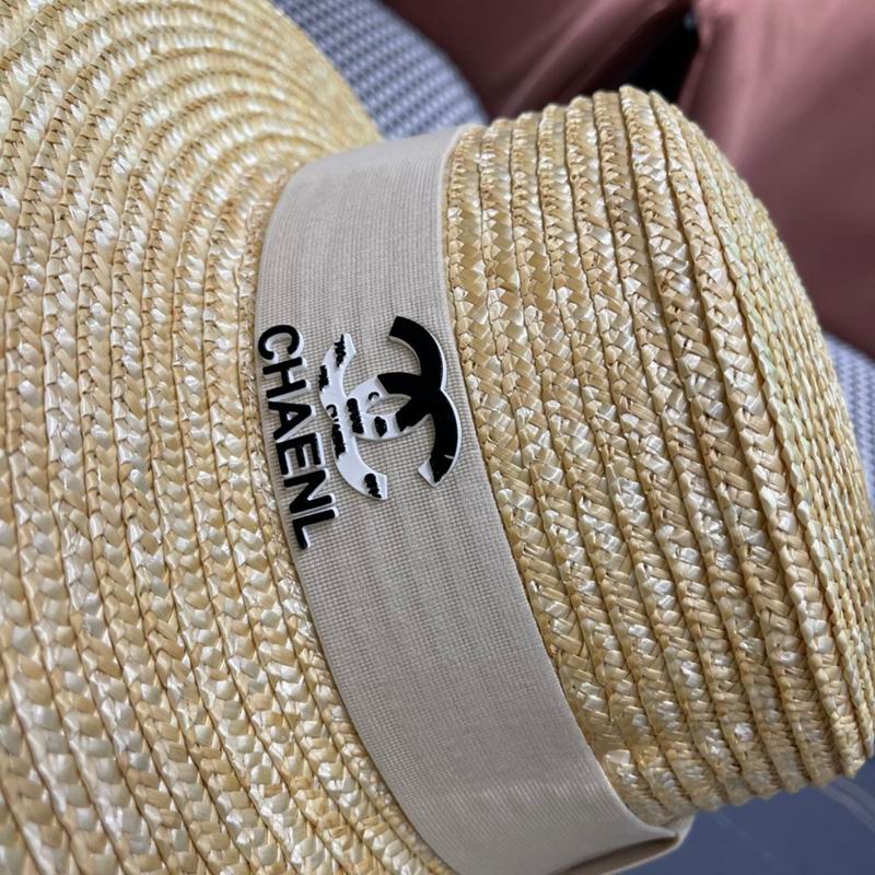 Chanel top hat (499)