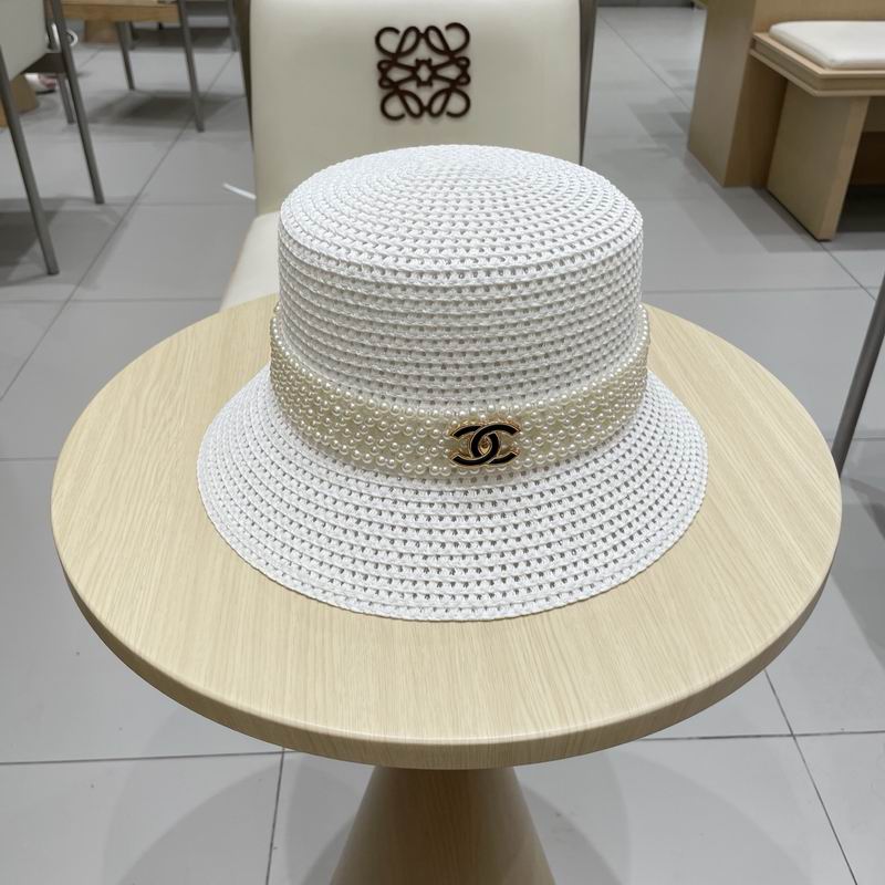 Chanel top hat (512)