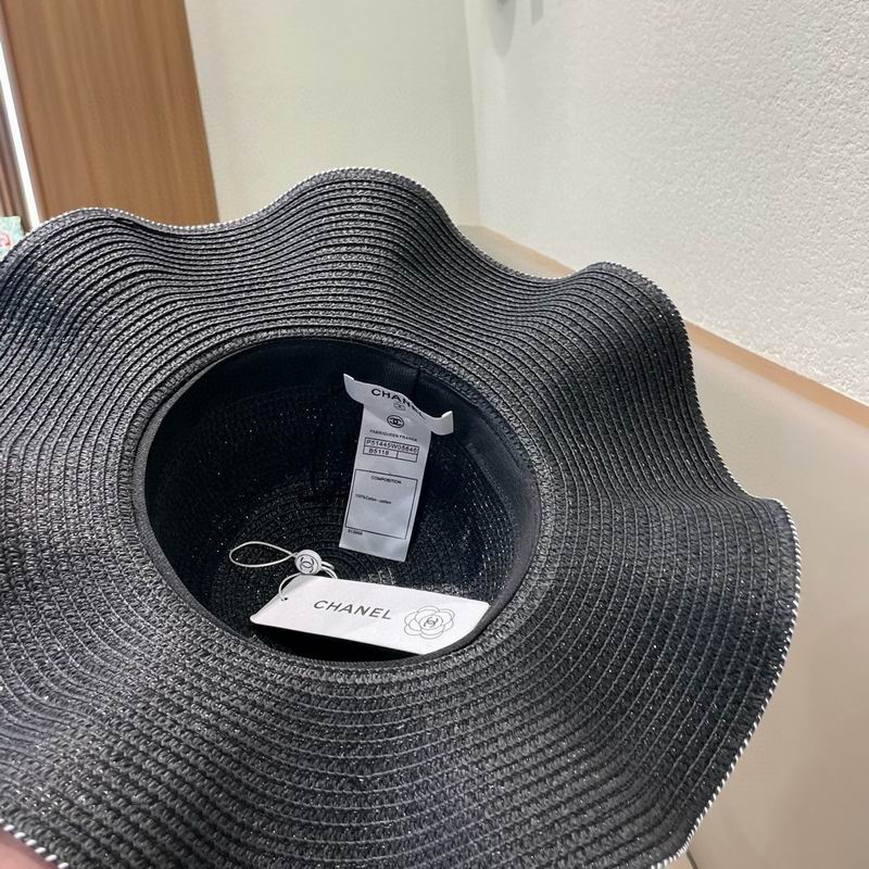 Chanel top hat (513)