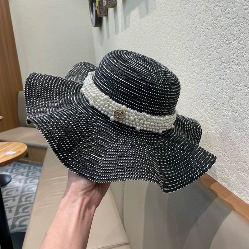 Chanel top hat (515)