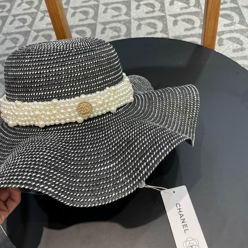 Chanel top hat (518)