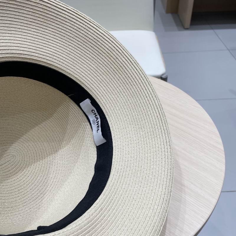 Chanel top hat (522)