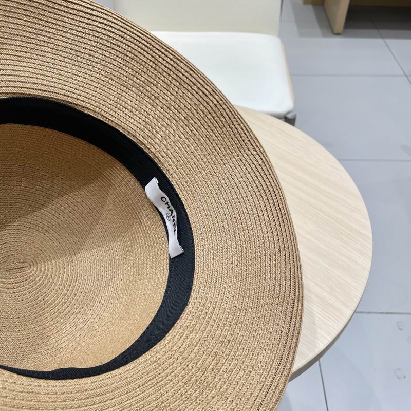 Chanel top hat (541)