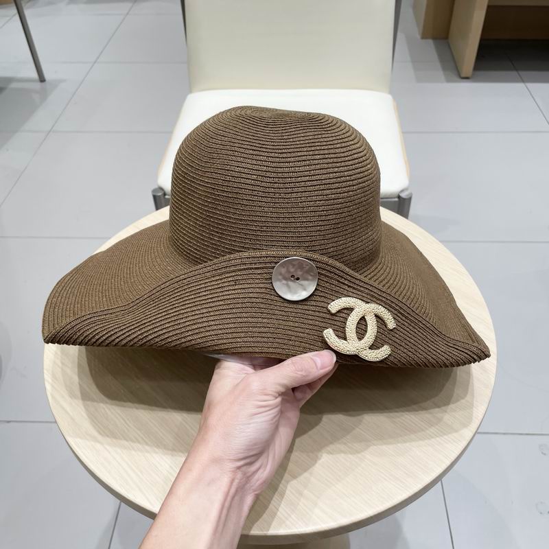Chanel top hat (551)