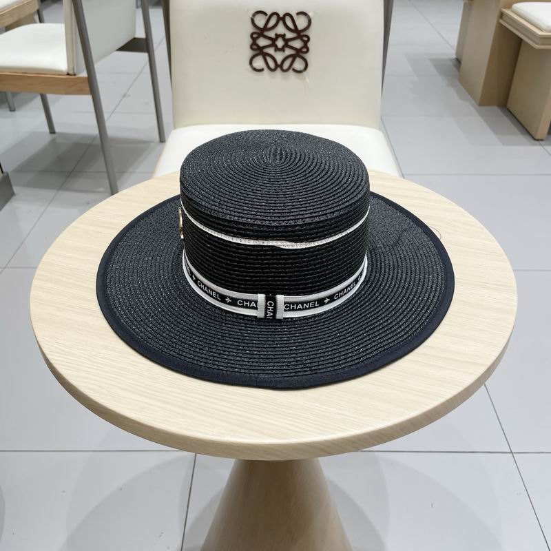 Chanel top hat (556)