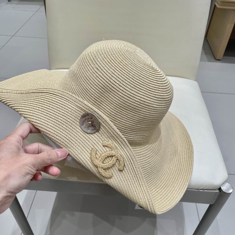 Chanel top hat (560)