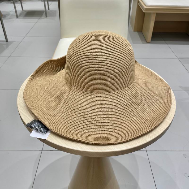 Chanel top hat (573)