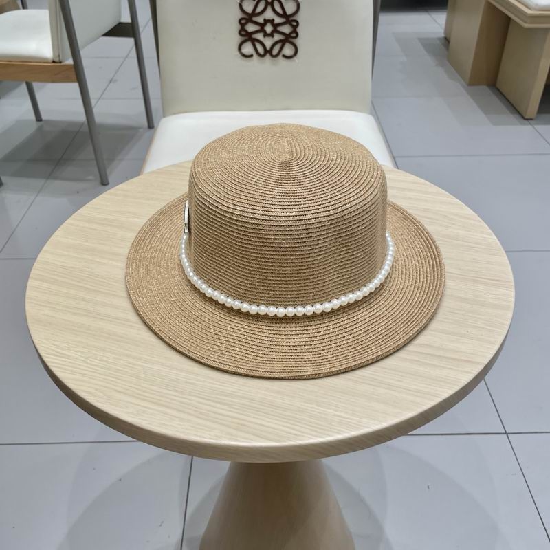 Chanel top hat (583)