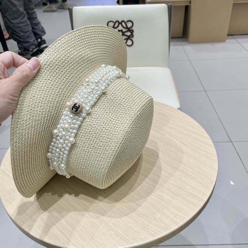 Chanel top hat (588)