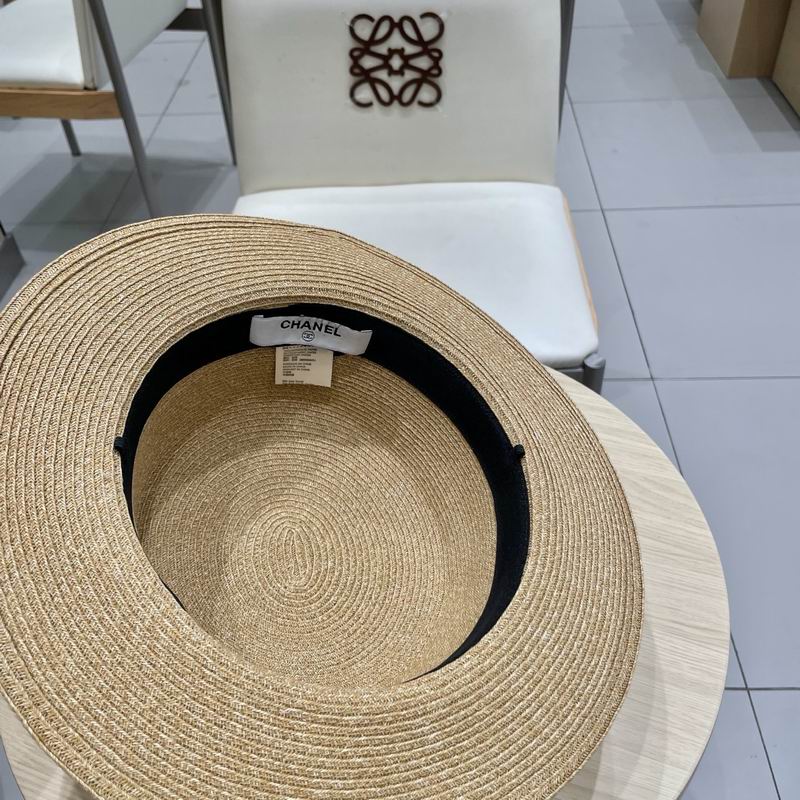 Chanel top hat (594)