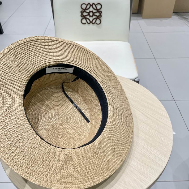 Chanel top hat (595)