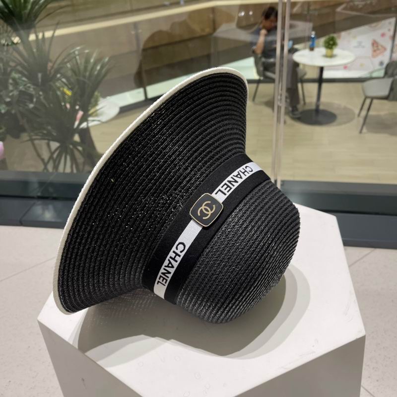 Chanel top hat (614)