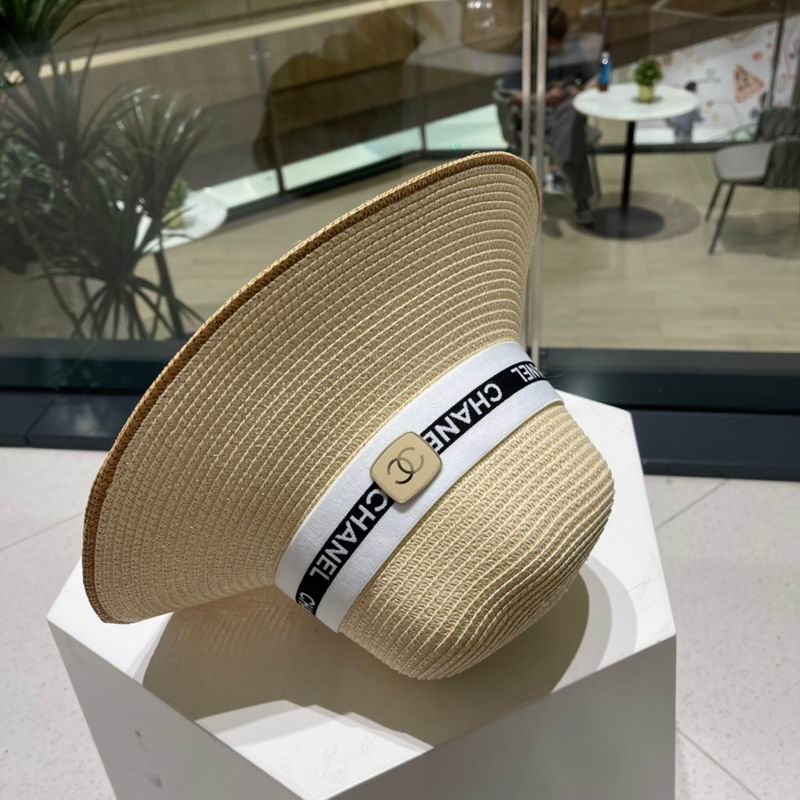 Chanel top hat (623)