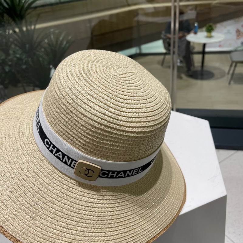 Chanel top hat (625)