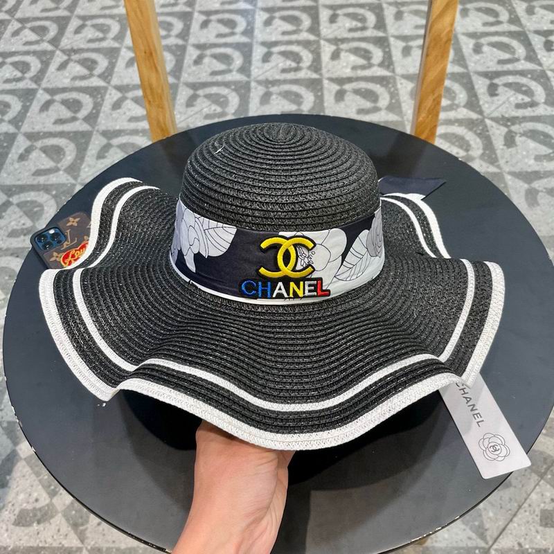 Chanel top hat (627)