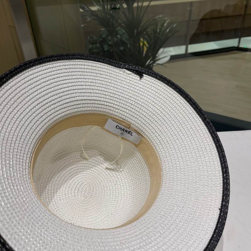 Chanel top hat (630)