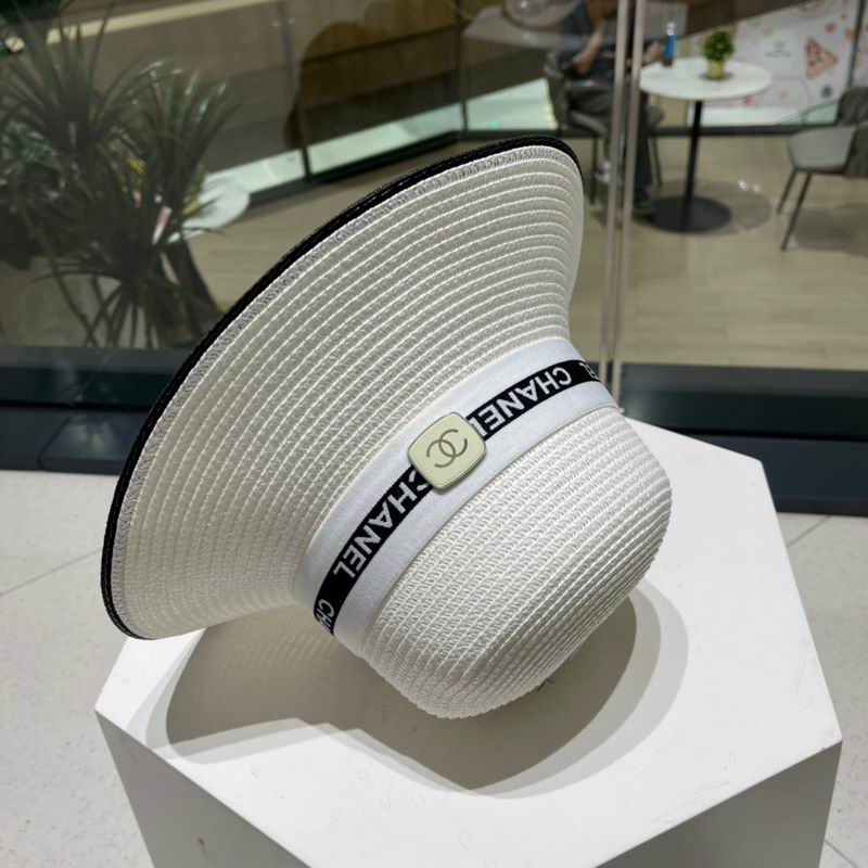 Chanel top hat (631)