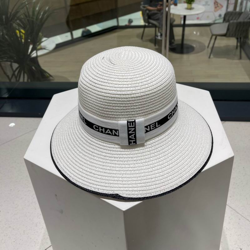 Chanel top hat (635)