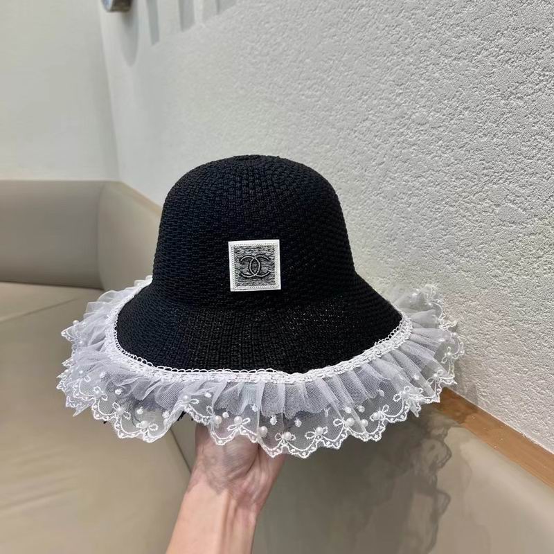Chanel top hat (642)
