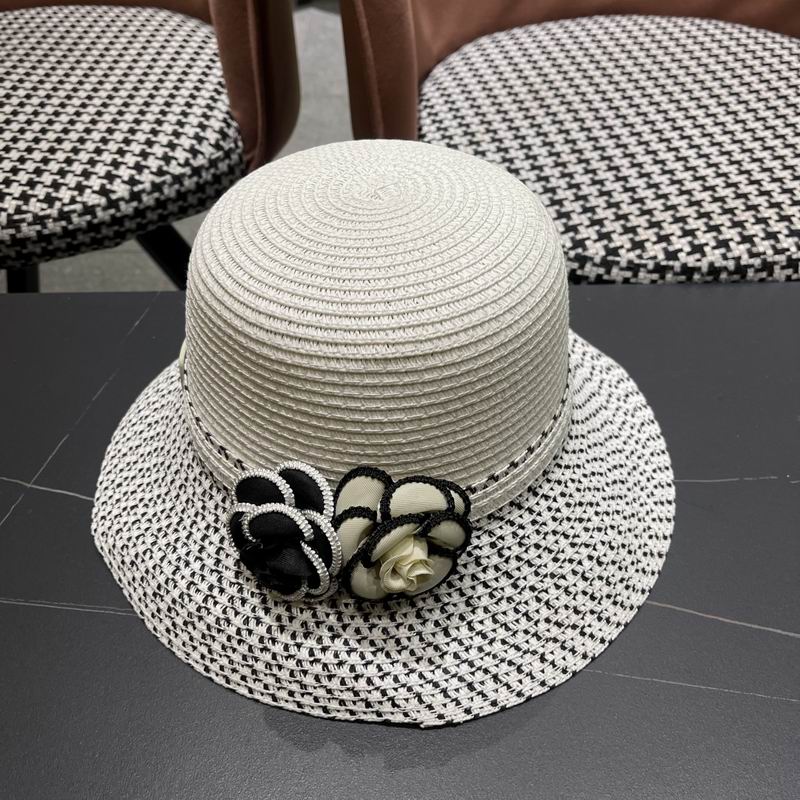 Chanel top hat (643)