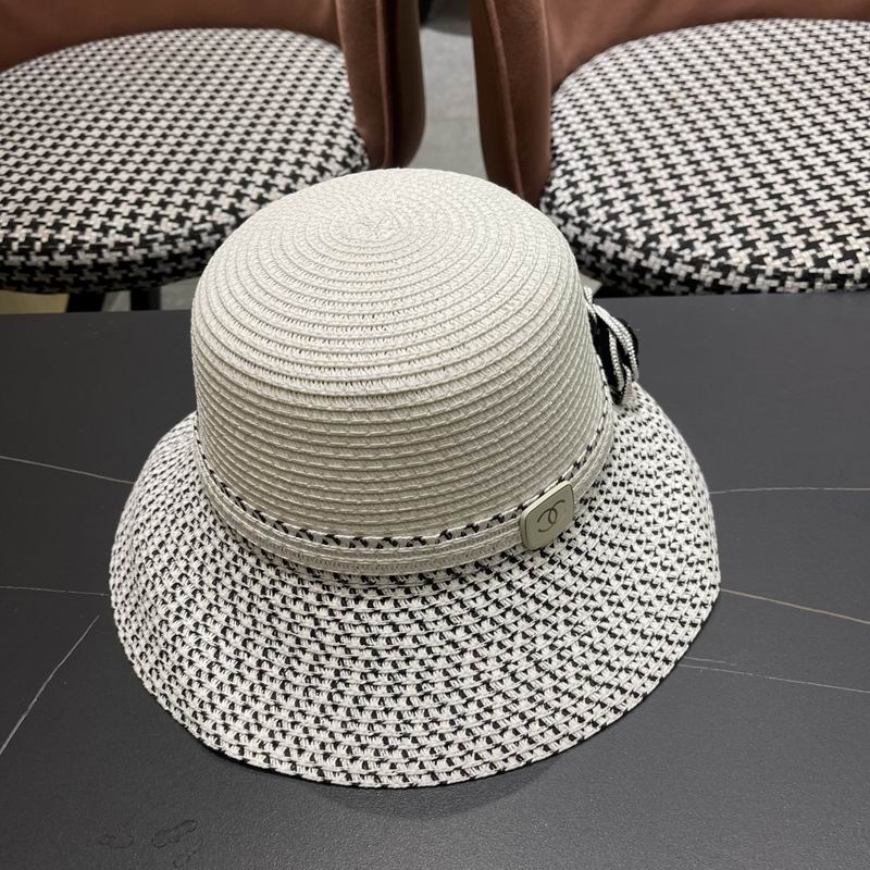 Chanel top hat (645)