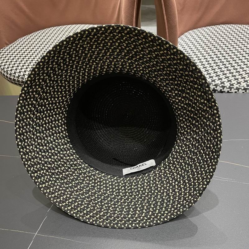 Chanel top hat (649)