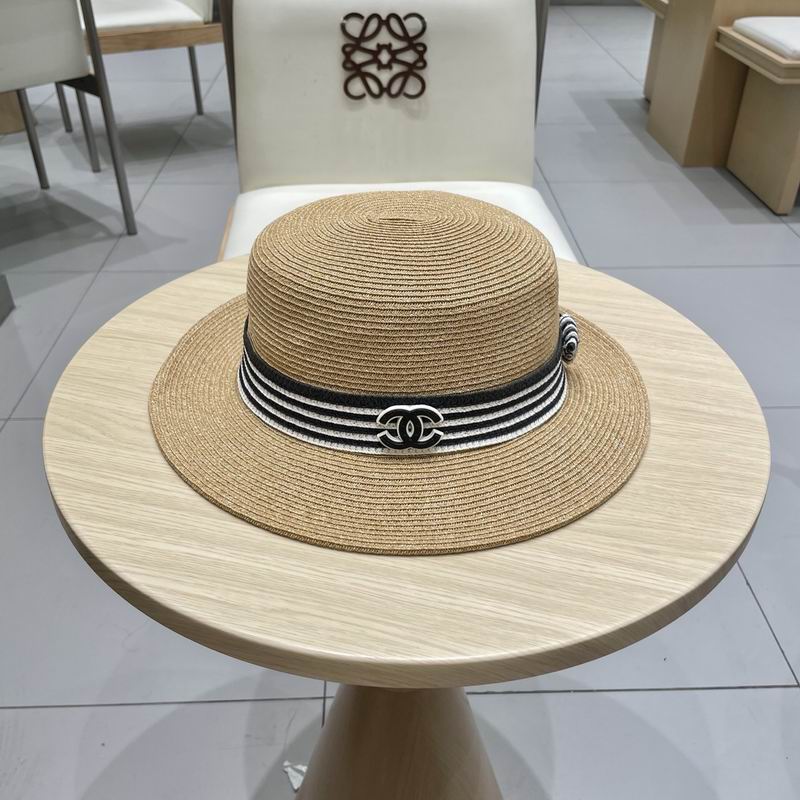 Chanel top hat (668)