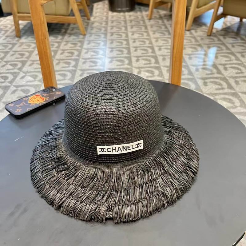 Chanel top hat (671)