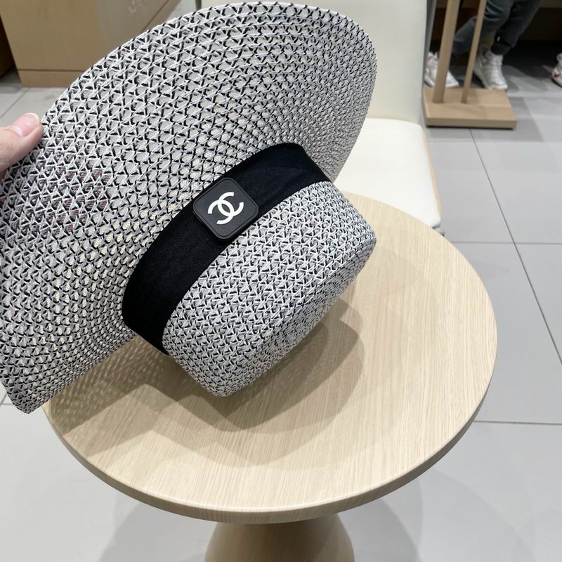 Chanel top hat (683)