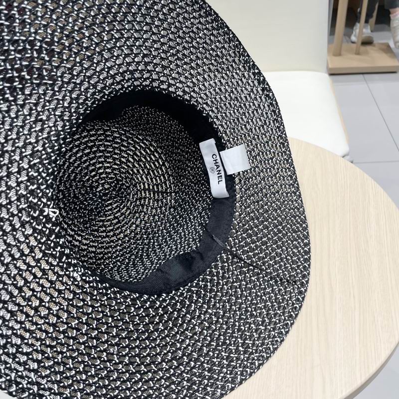 Chanel top hat (691)