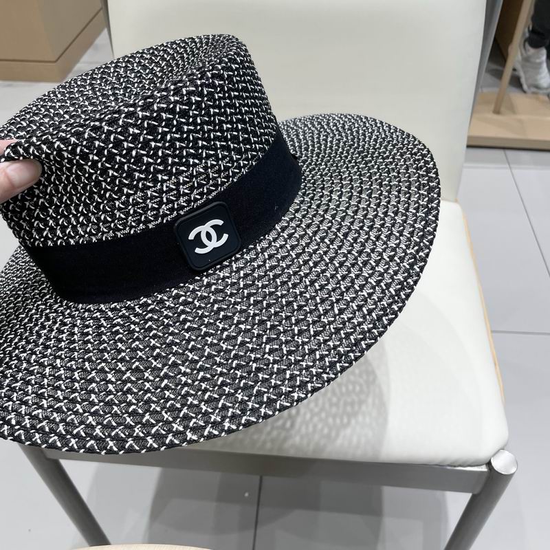 Chanel top hat (692)