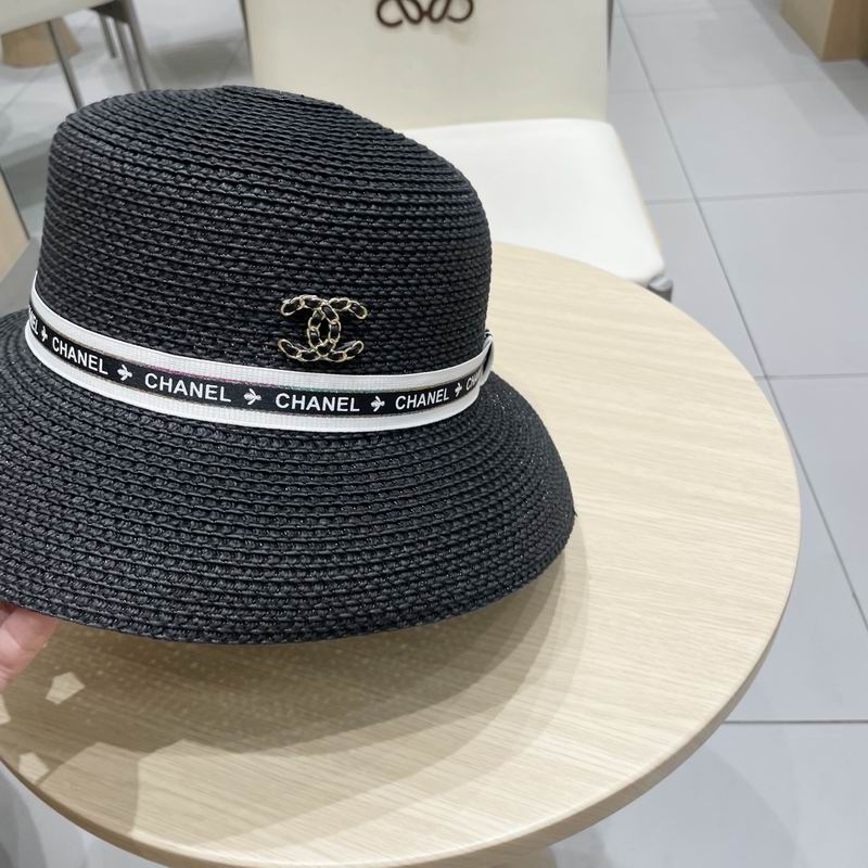 Chanel top hat (692)