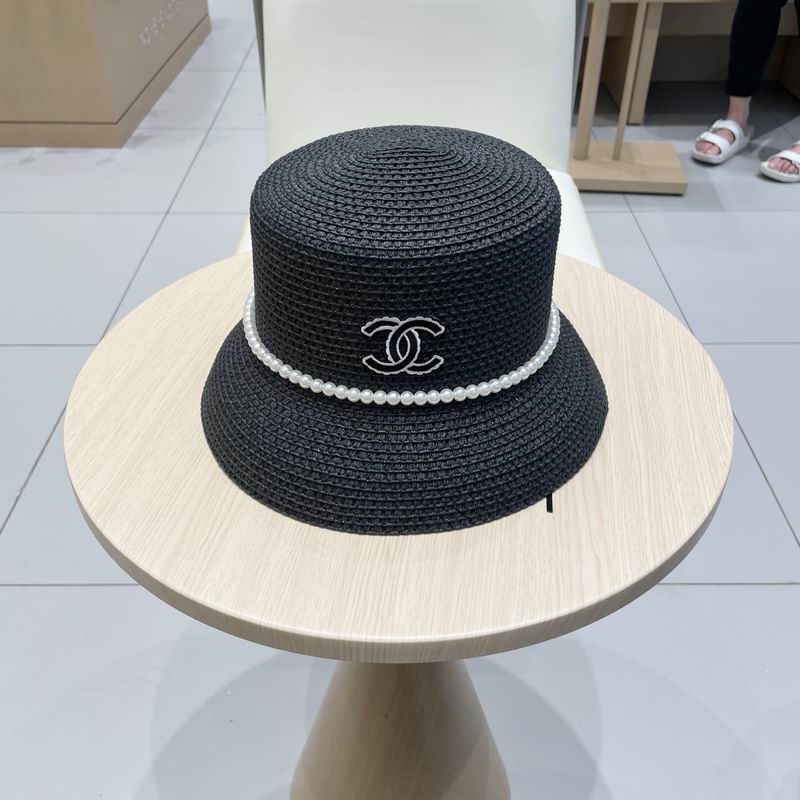 Chanel top hat (706)